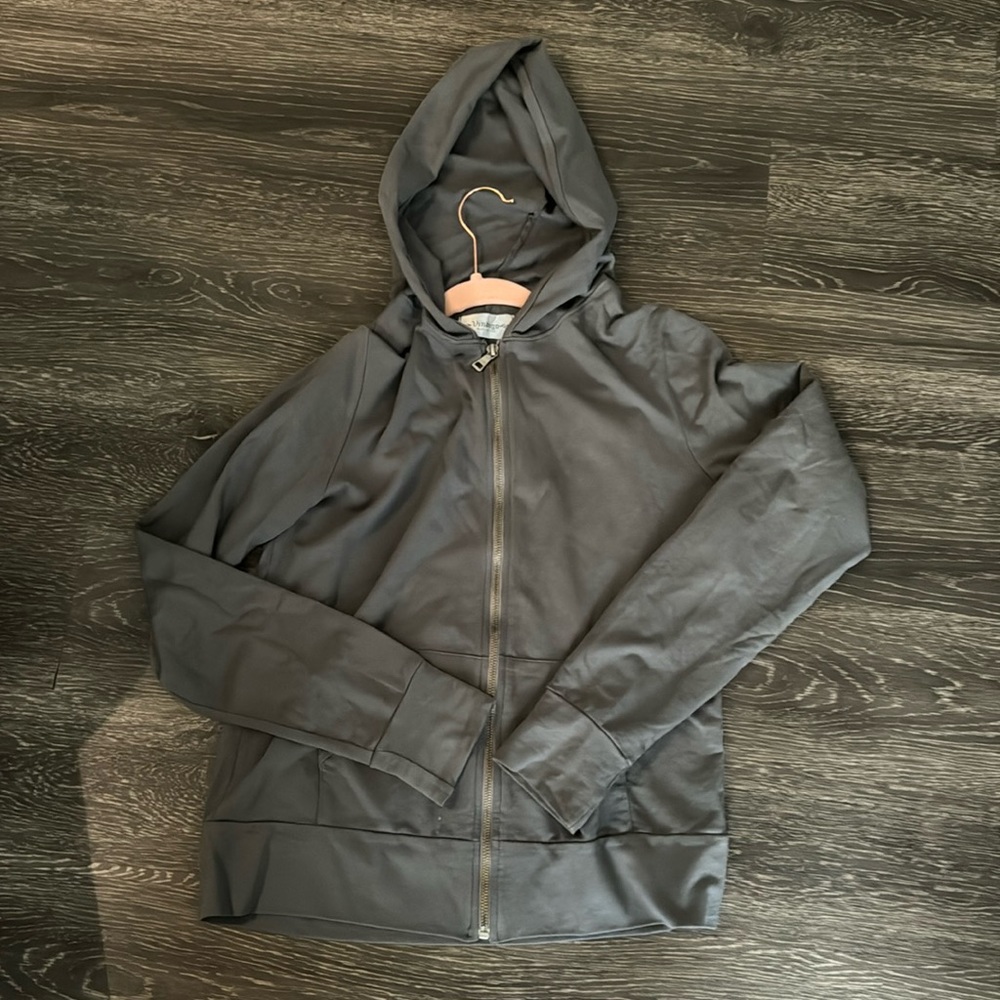 Vindigo gray jacket with hood - peace sign on back - size XL